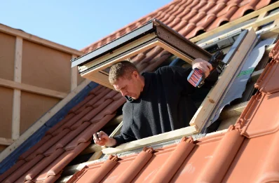 Pose de fenêtres de toit Velux à Triors
